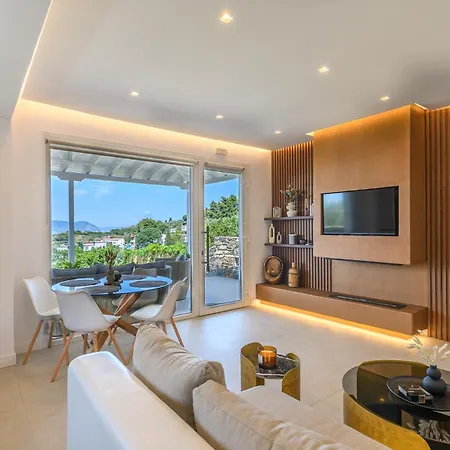 Lemontree Rooftop Jacuzzi And Sea Views *