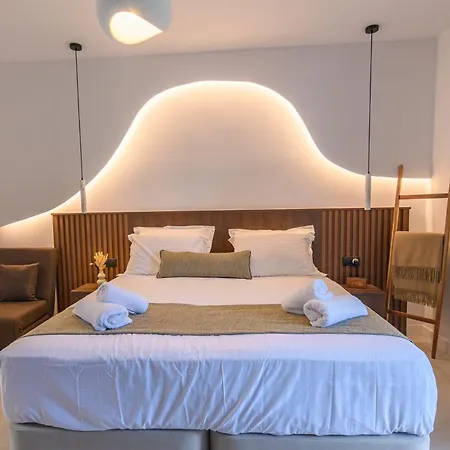 Lemontree Rooftop Jacuzzi And Sea Views Villa *