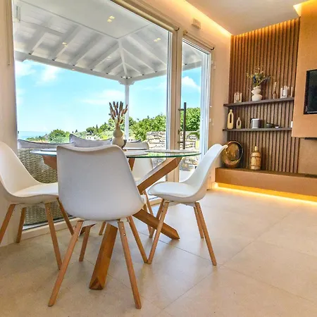 Villa Lemontree Rooftop Jacuzzi And Sea Views