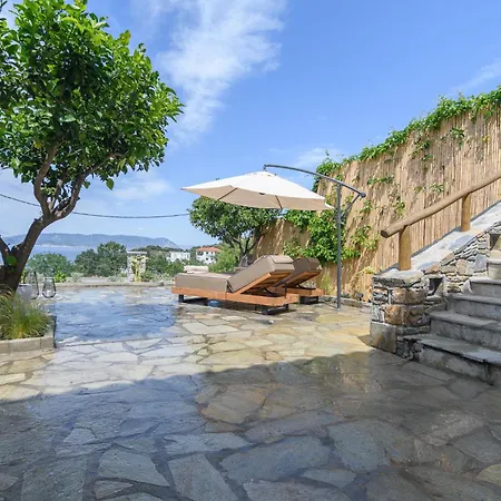 Lemontree Rooftop Jacuzzi And Sea Views Villa Skopelos Town
